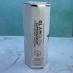 GLAMGLOW
SUPERSERUM 6-Acid Refining Treatment Serum Brand New